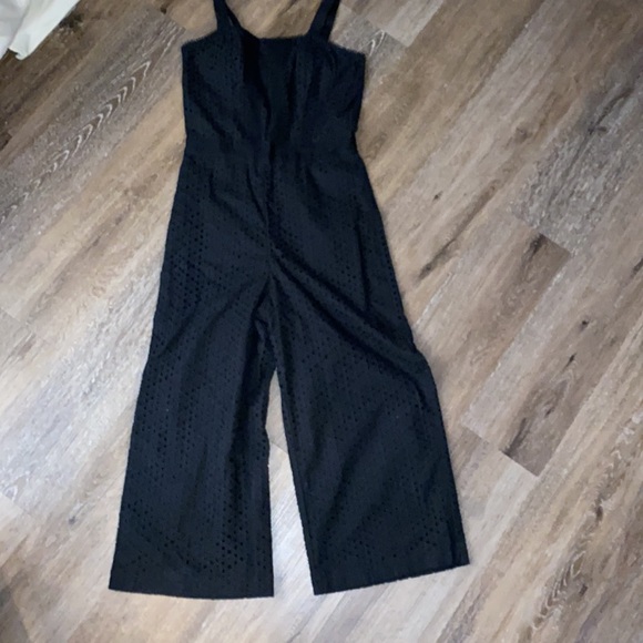 NWT lace eyelet wide leg Capri jumpsuit Size Tall 6 - Picture 4 of 6